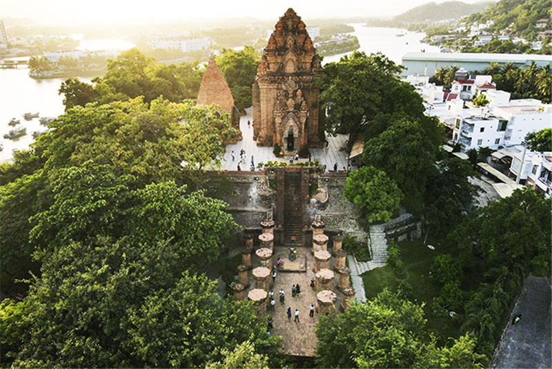 Hình ảnh Tháp bà Ponagar Nha Trang