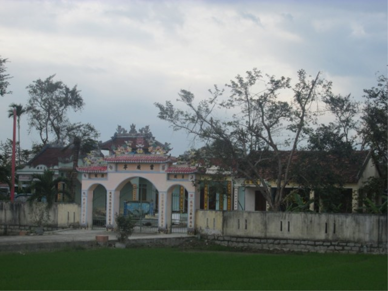 Hình ảnh Đình Nghiệp Thành