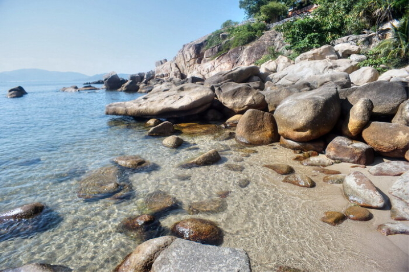 Hình ảnh Hòn Chồng - Hòn Đỏ Nha Trang