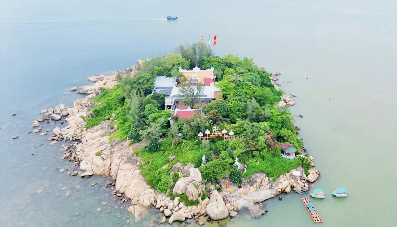 Hình ảnh Hòn Chồng - Hòn Đỏ Nha Trang