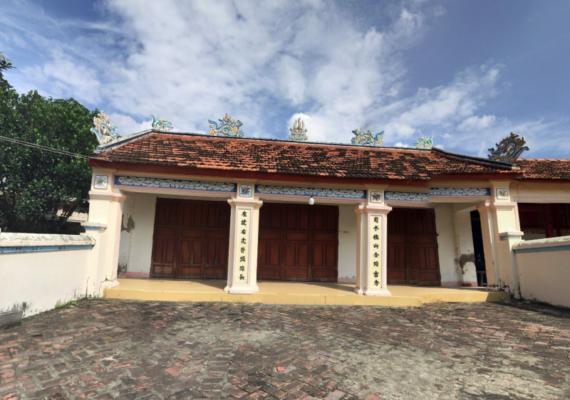 Hình ảnh Miếu Tam Tòa