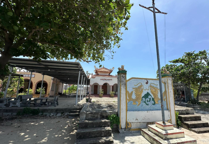 Hình ảnh Lăng Ông - Miếu Bà