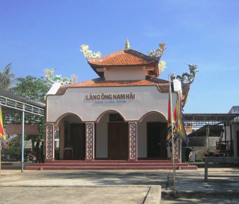 Hình ảnh Lăng Ông - Miếu Bà
