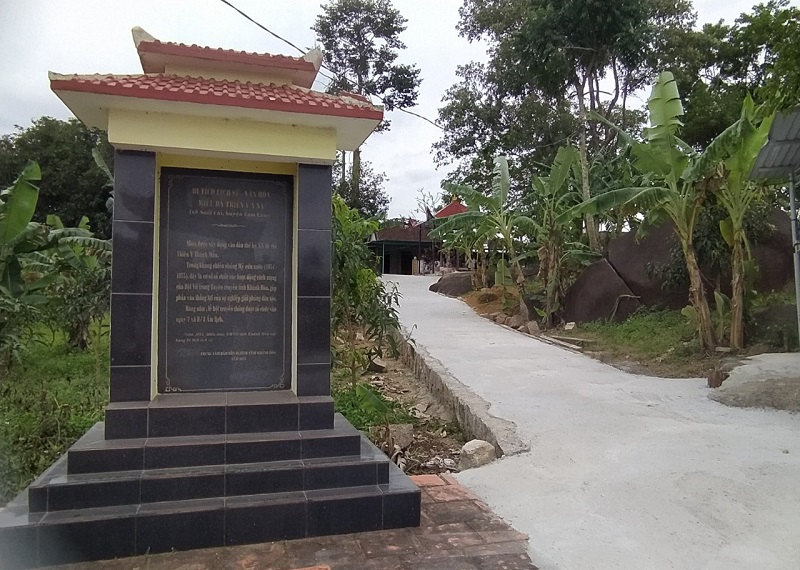 Hình ảnh Miếu Thiên Y A NA