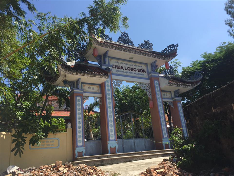 Hình ảnh Chùa Long Sơn tại Vạn Ninh